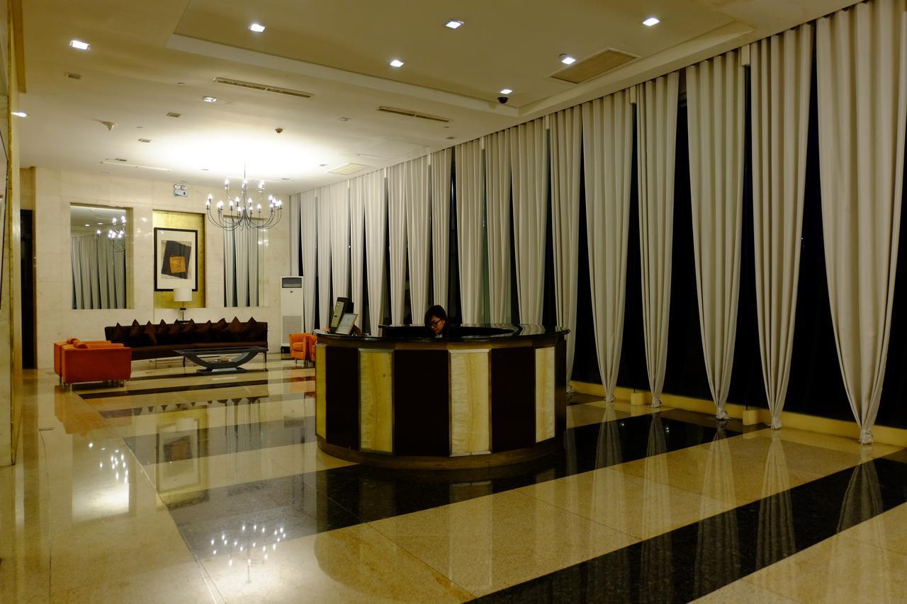 Bellagio Towers By Stays Ph Makati City Exterior foto