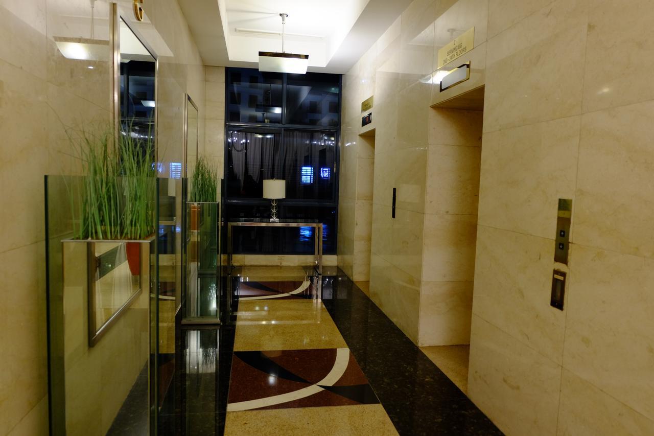 Bellagio Towers By Stays Ph Makati City Exterior foto